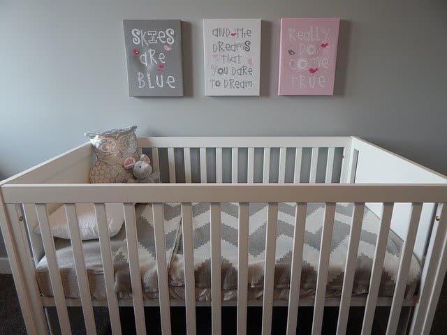 baby crib