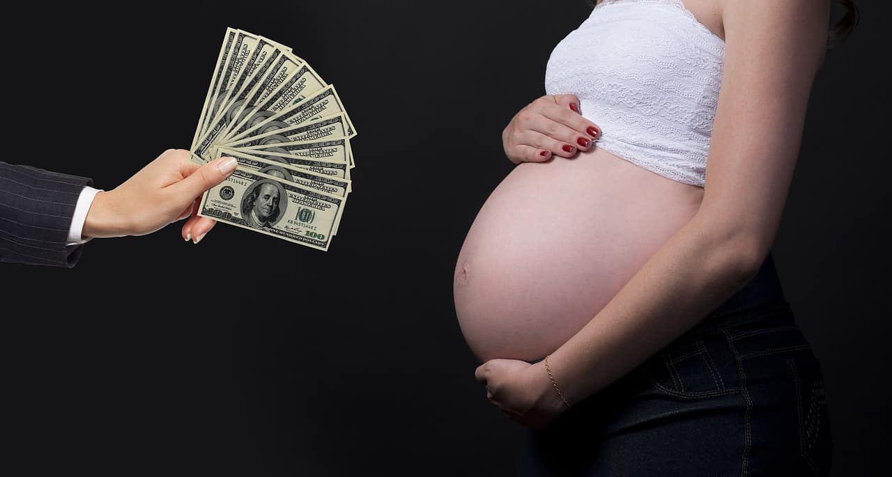money pregnant