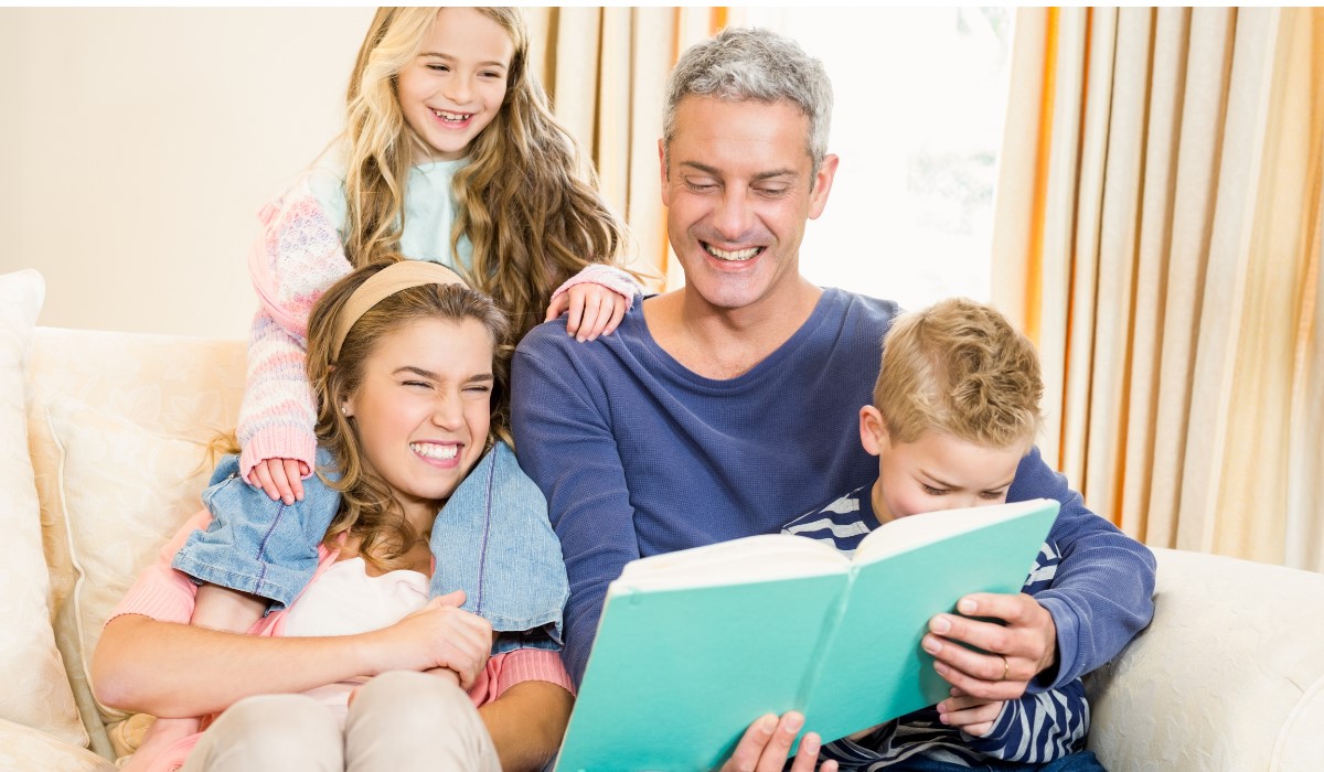 dad reading for kids