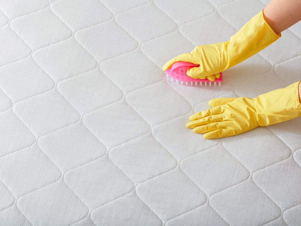 cleaning wet bed