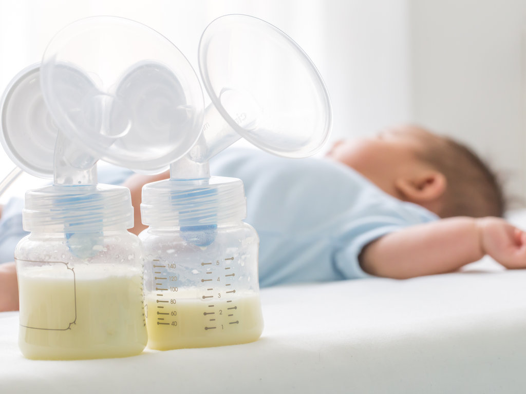 breast pump baby