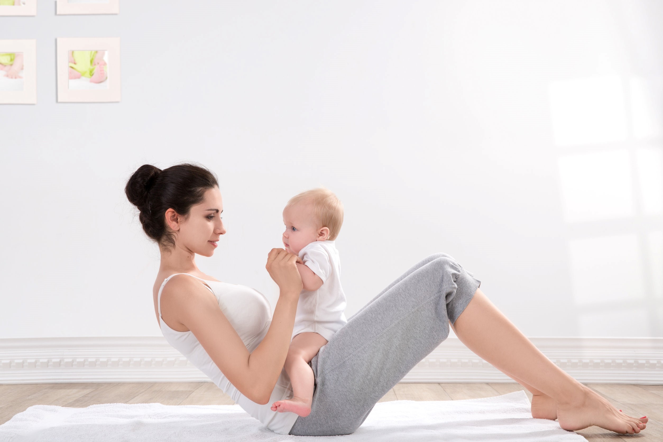 yoga mom baby