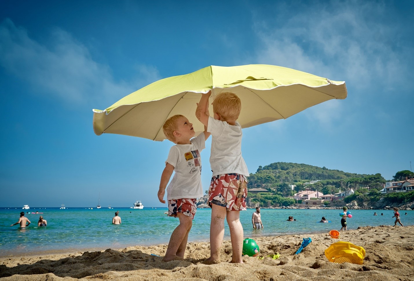 twins at beach