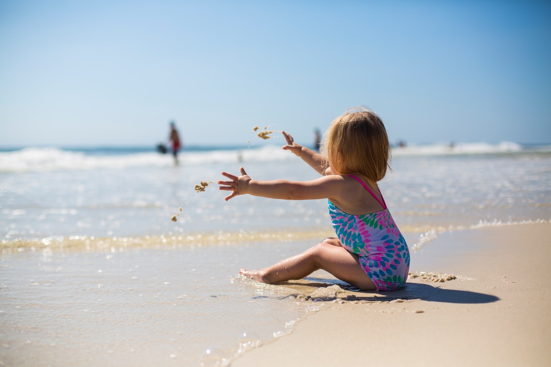 baby sand shore