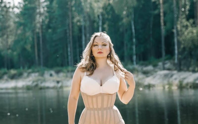 curvy woman wearing corset