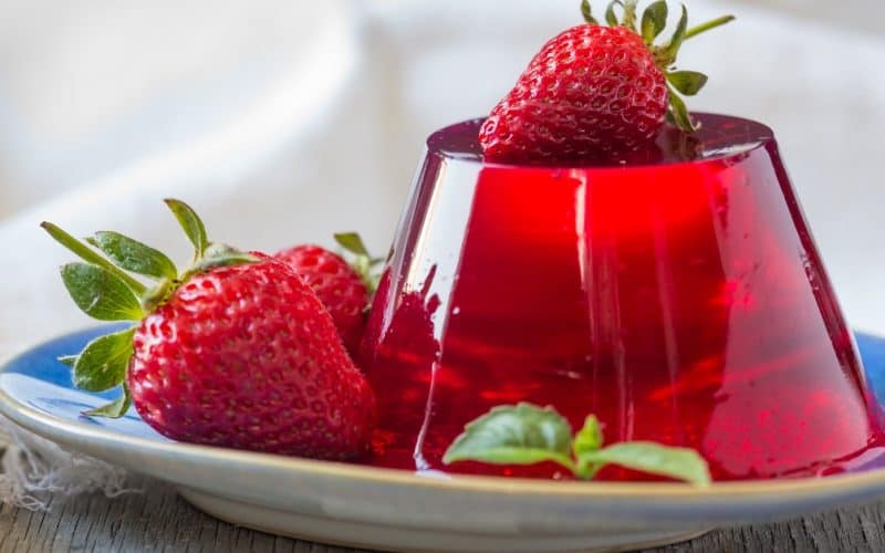 jello with strawberry