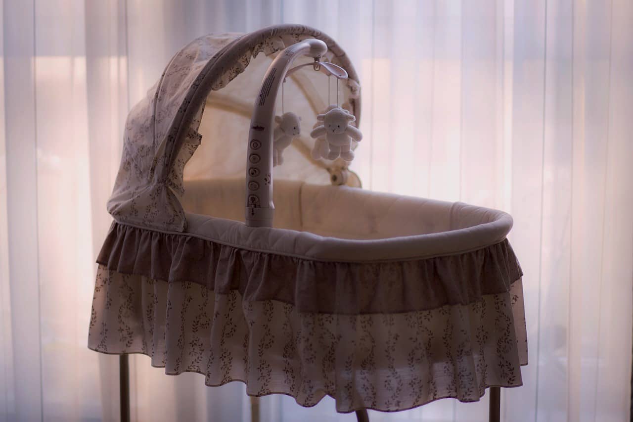 7-simple-ways-how-to-make-bassinet-more-comfortable