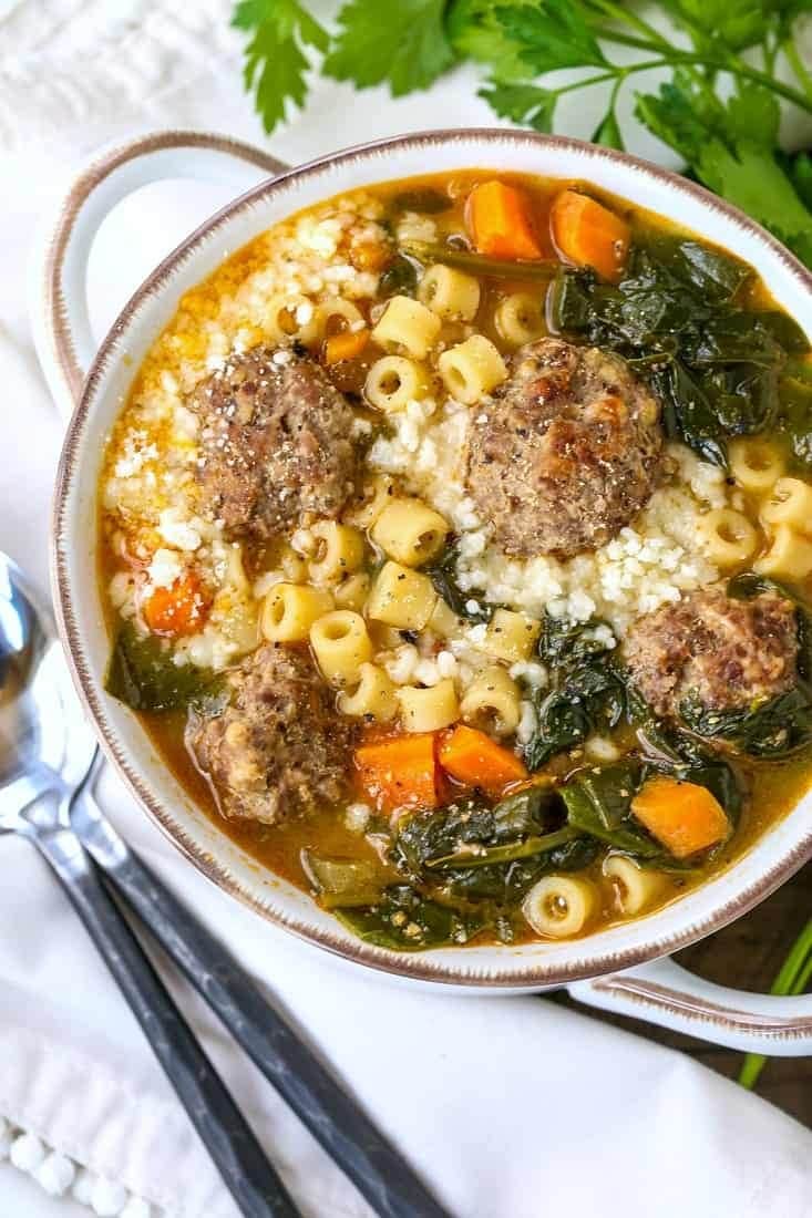 bowl-of-italian-wedding-soup Bowl of Italian Wedding Soup with ground pork and beef meatballs and ditalini pasta