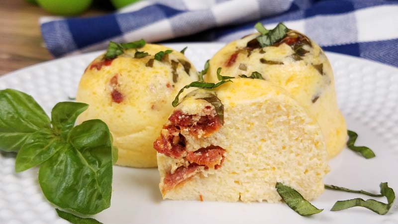Fluffy Egg Bites Filled with Bacon