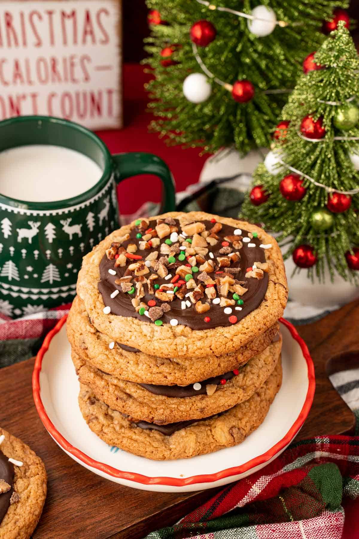 Christmas Crack Cookies