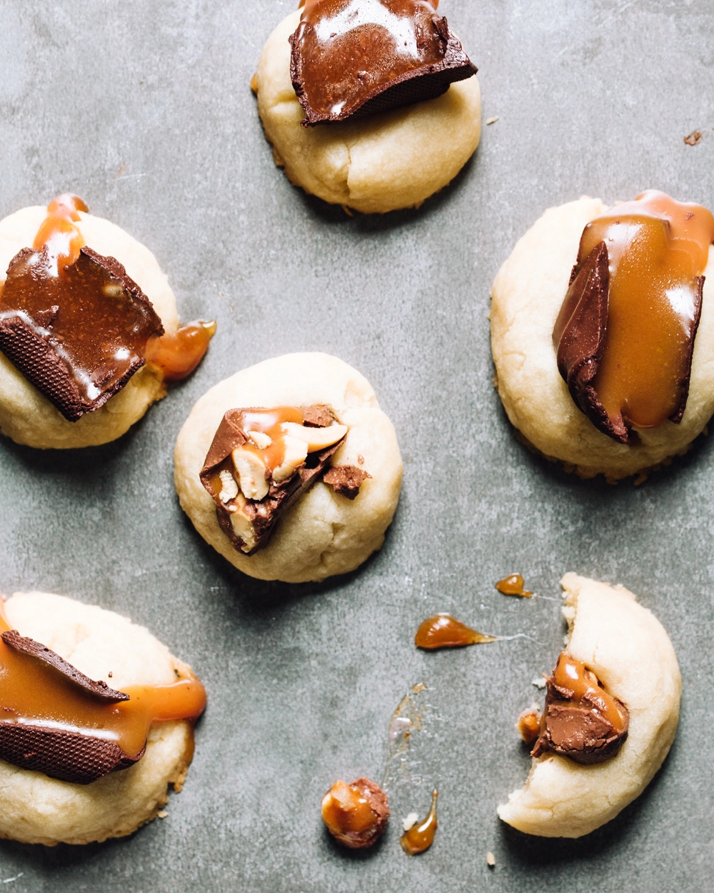 Shortbread Cookies With Chopped Christmas Chocolate