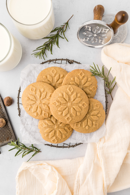 Nutmeg Cookies