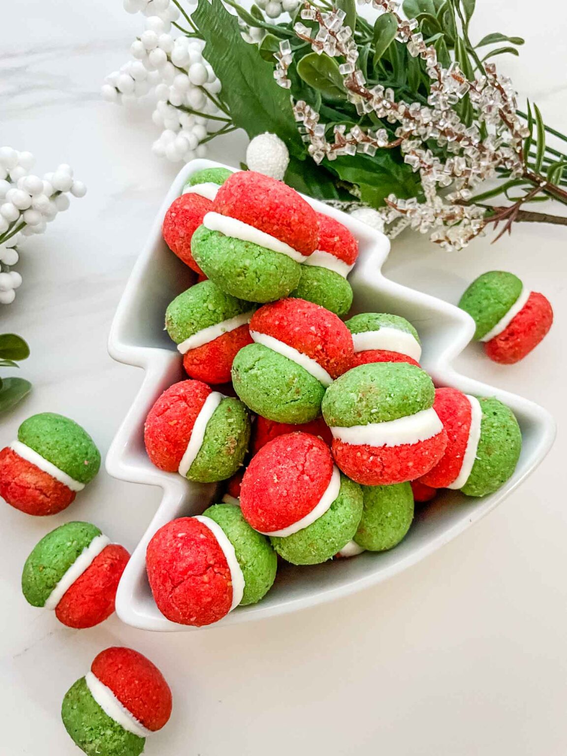 Christmas Baci di Dama Cookies