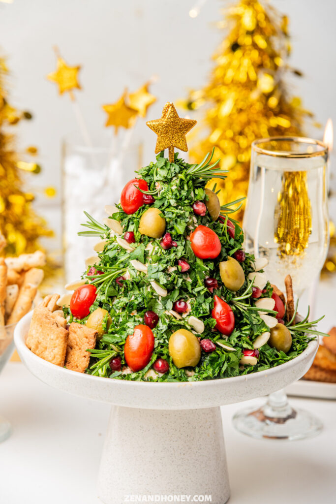 Christmas Tree Cheese Ball
