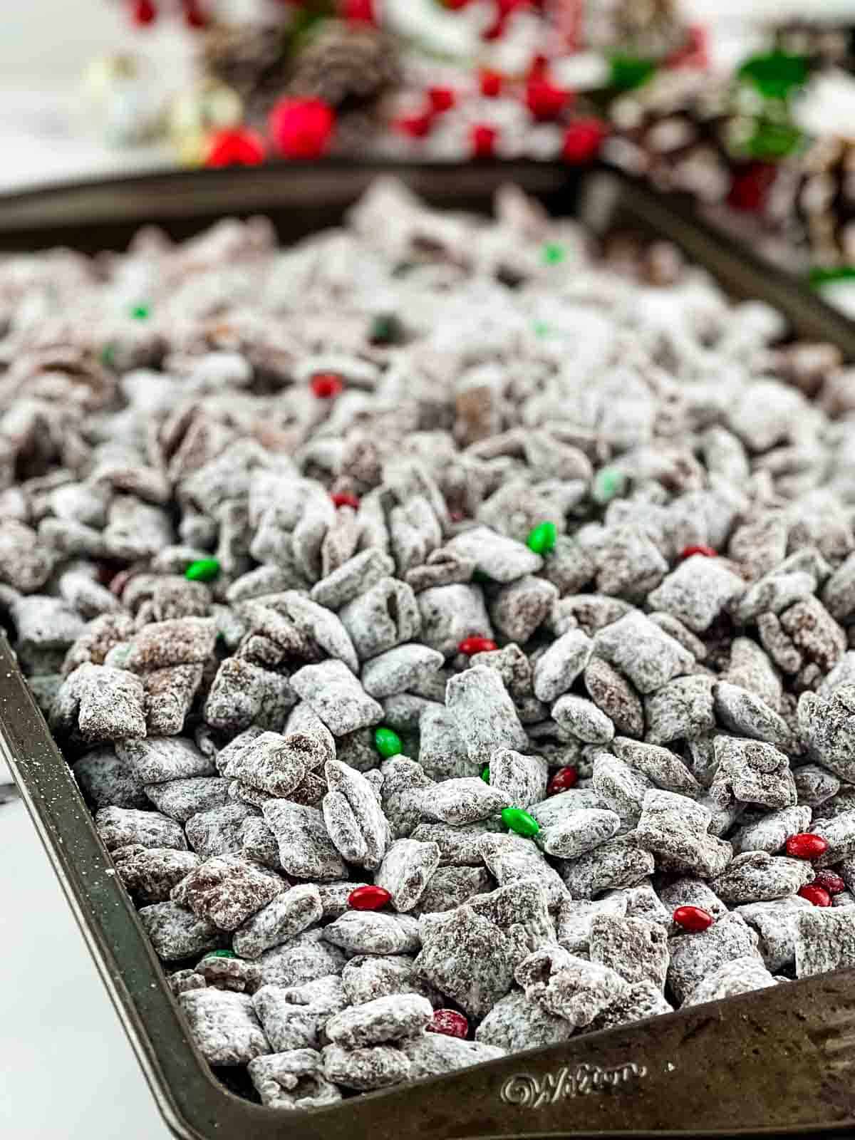 Christmas Muddy Buddy Recipe
