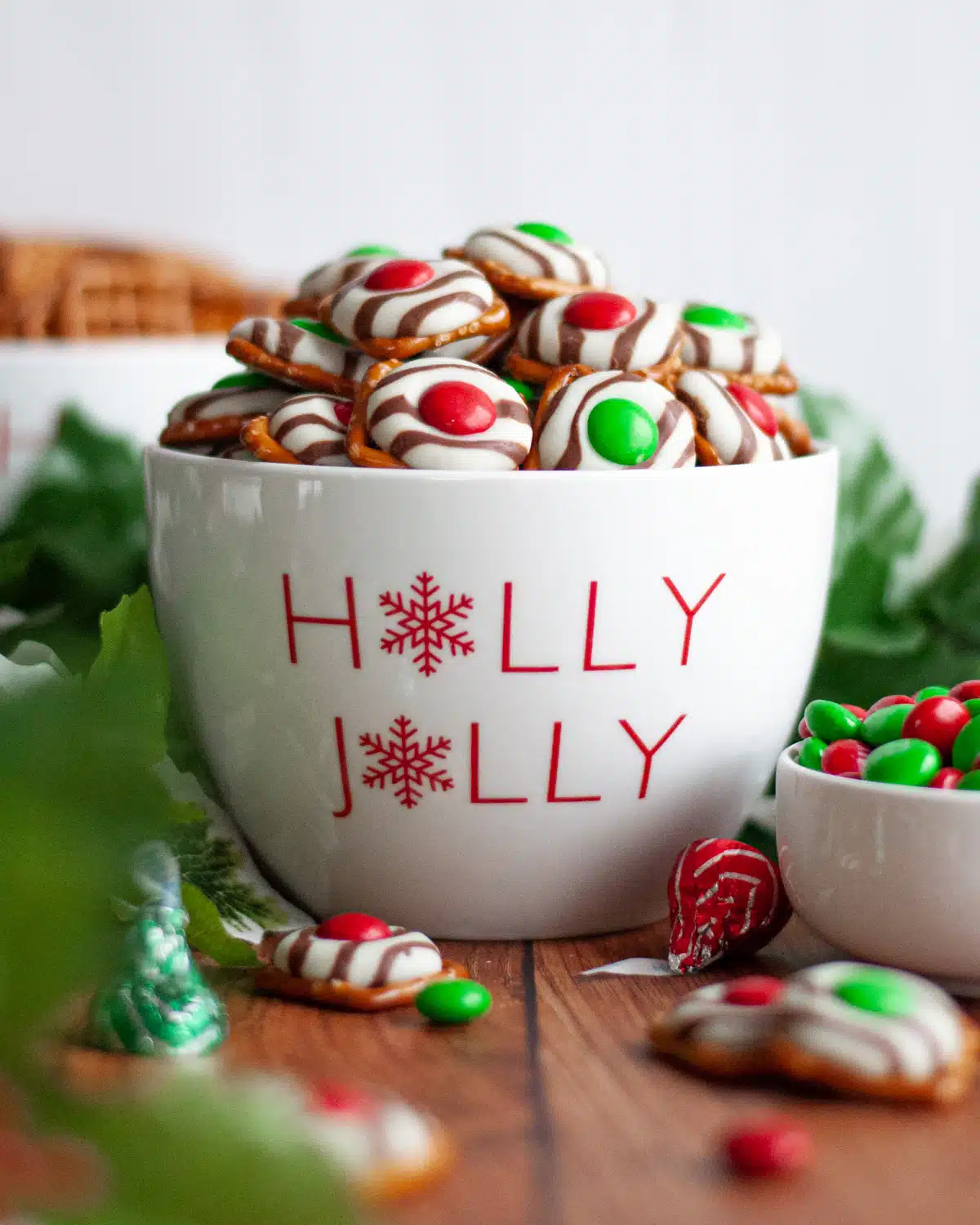 Pretzel Hug M&M Treats