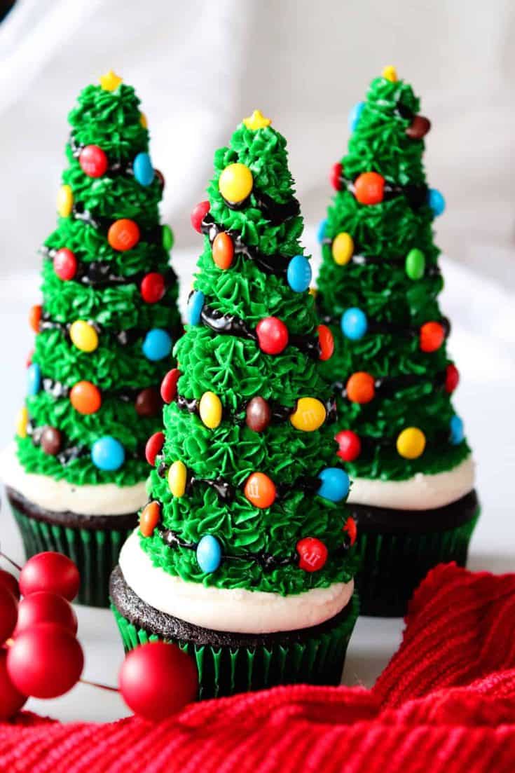 Christmas Tree Cupcakes