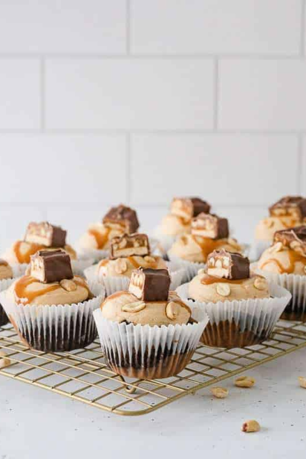 Gluten Free Snickers Cupcakes