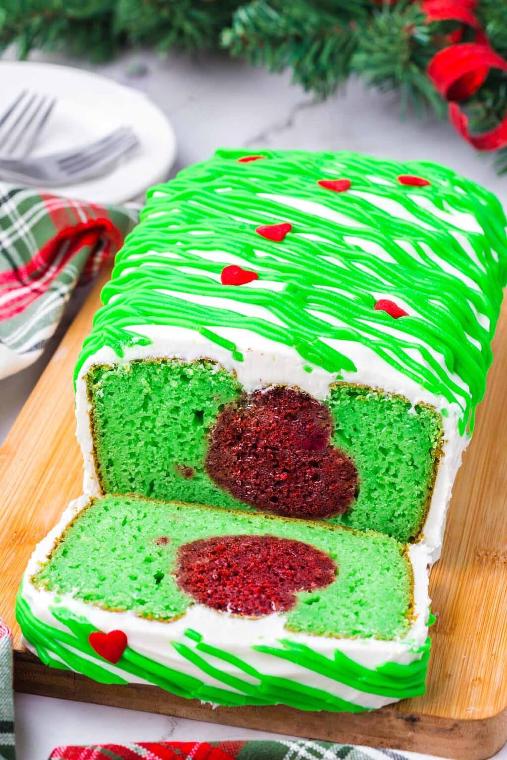 Grinch Cake