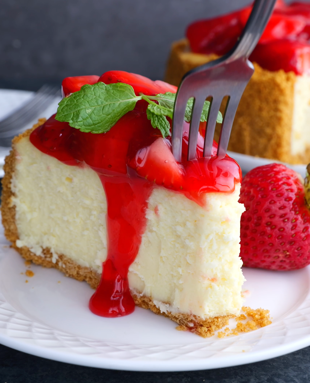 New York Style Cheesecake (No Cracks)