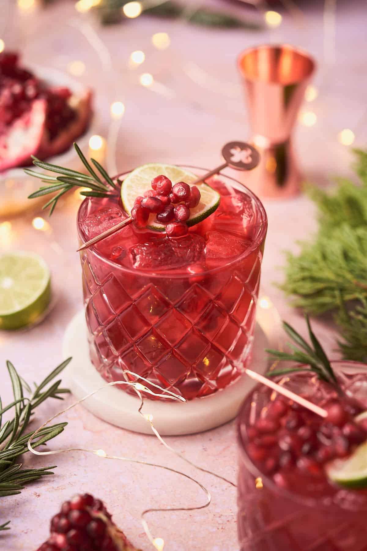 POMEGRANATE GIN COCKTAIL