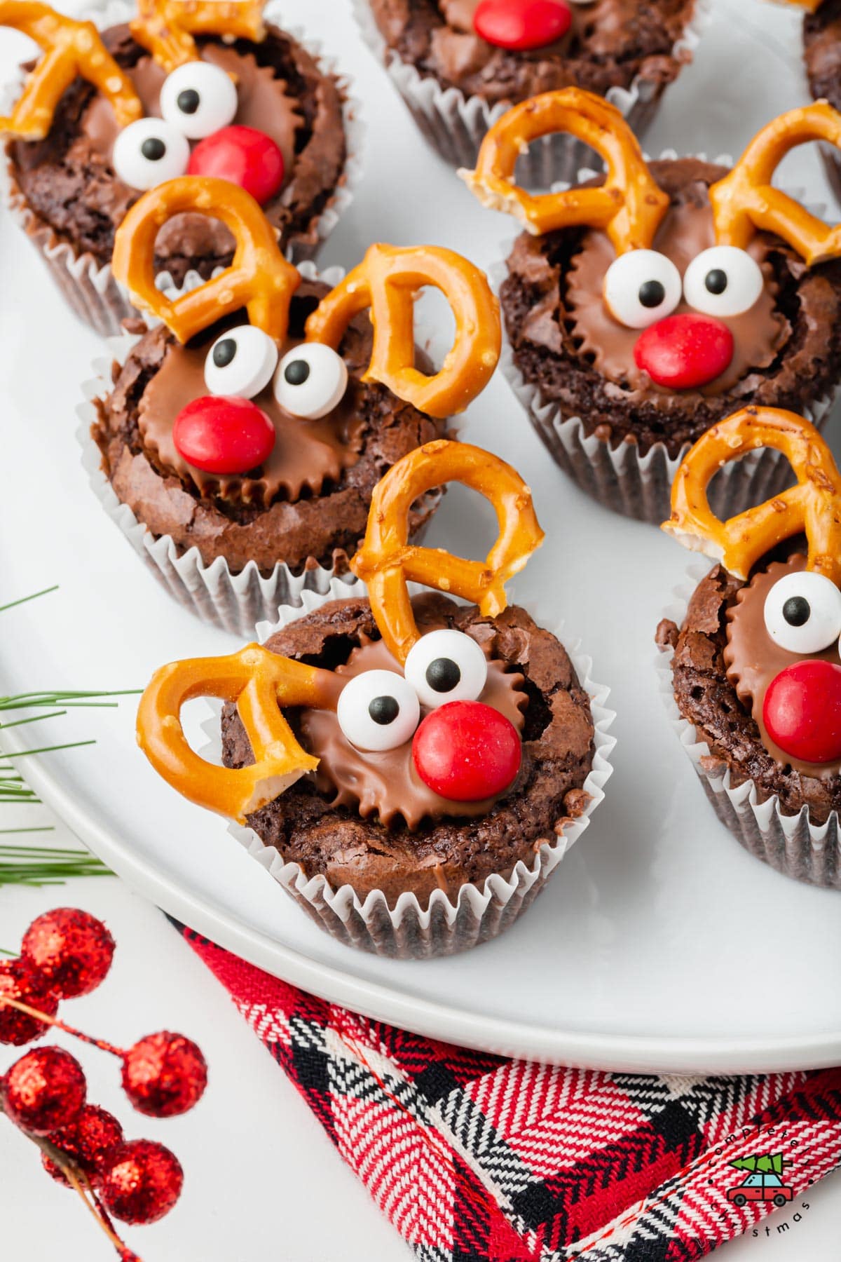 REINDEER BROWNIE CUPS