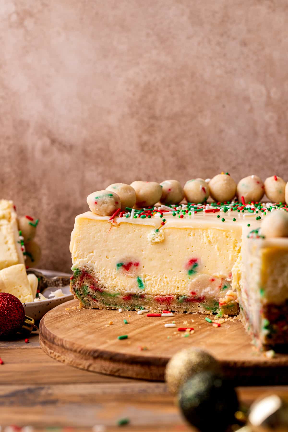 SUGAR COOKIE CHEESECAKE