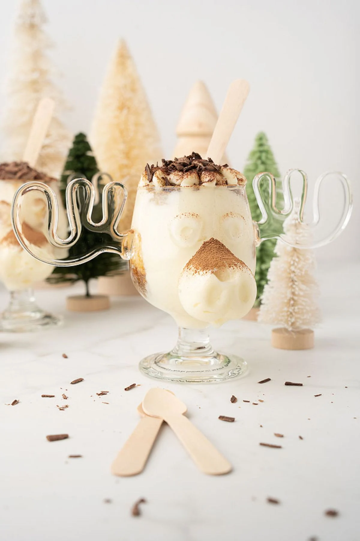 Tiramisu Cheesecake Mini Trifles in Moose Mugs (Tira-moose-u)